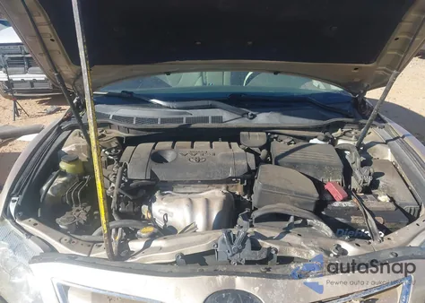 2011 Toyota Camry Le from USA, damaged, VIN 4T1BF3EK0BU740917